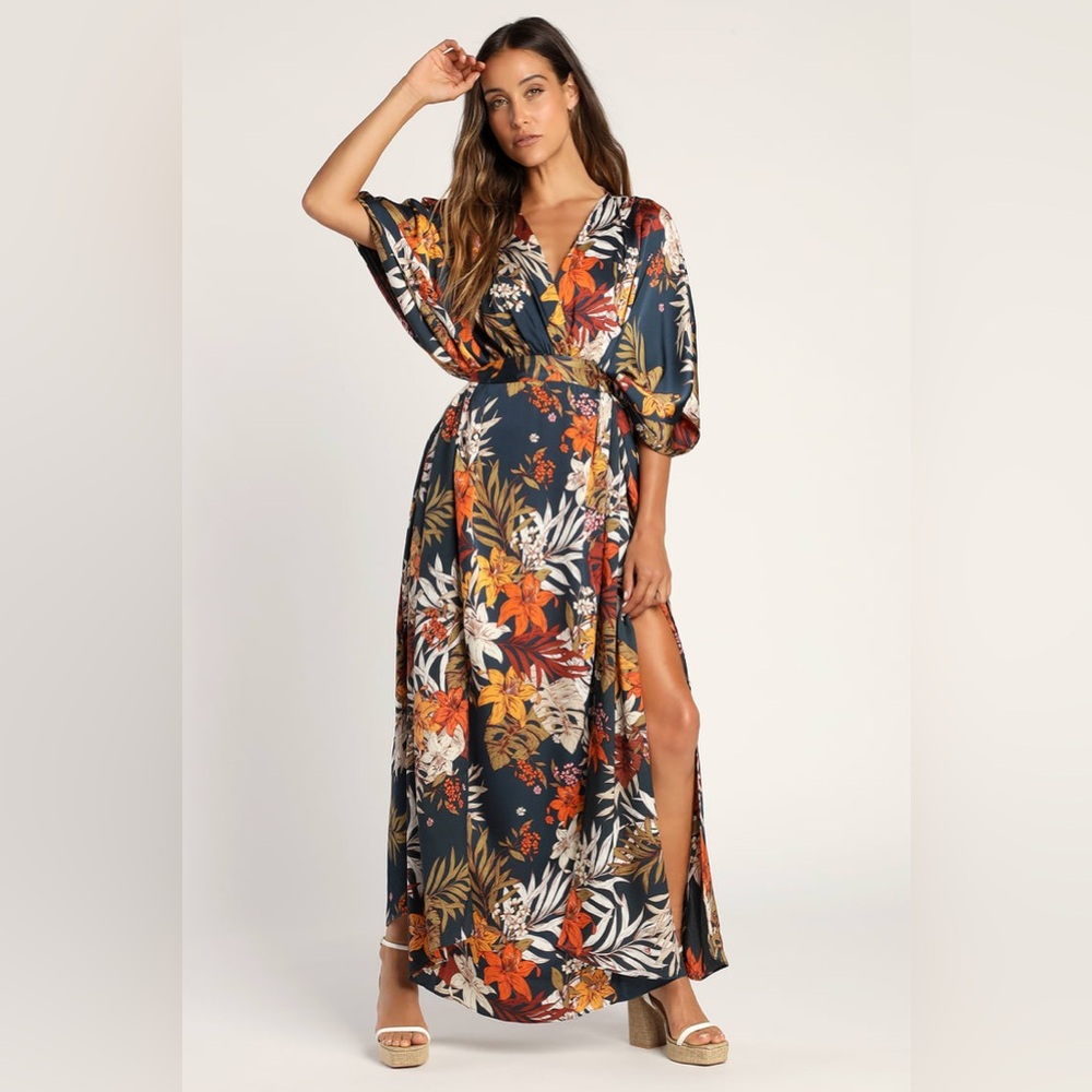 NWT Lulus Take a Holiday Navy Blue Tropical Print Maxi Dress Size XS